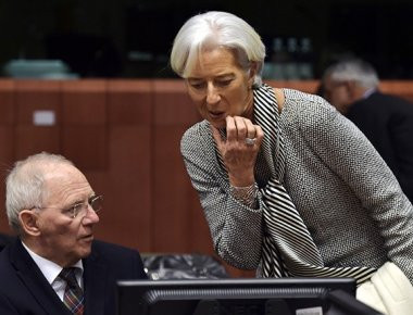 Η Κ.Λαγκάρντ θέλει συγκεκριμένη λύση για το χρέος- Ενώ ο Σόιμπλε περιμένει την συμφωνία μέχρι 22 Μαΐου (φωτό, βίντεο)